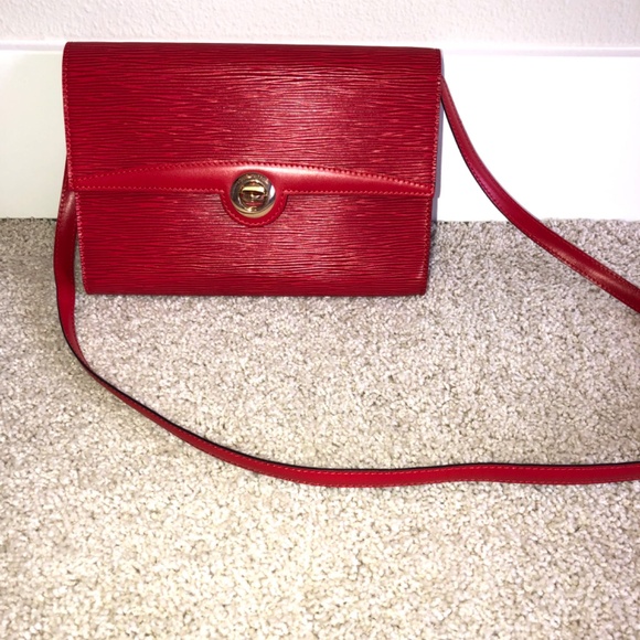 LOUIS VUITTON HANDBAG - Picture 8 of 13